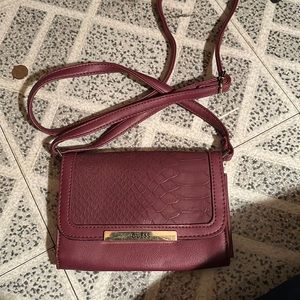 Guess crossbody